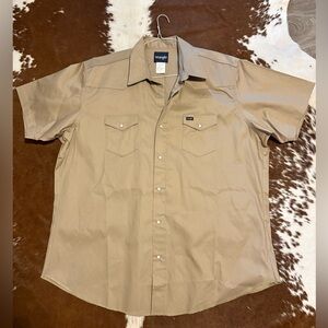 Wrangler Men's Beige Button-Down Shirt